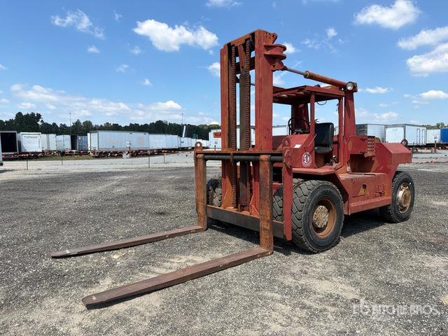 Taylor TY200S Pneumatic Tire Forklift