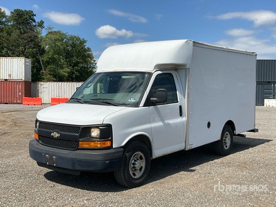 2015 Chevrolet Express 3500 4x2 Camion fourgon