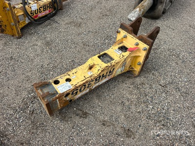 Magnum 305 Hydraulic Breaker