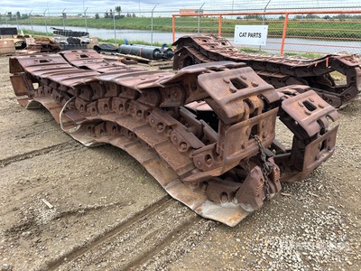 Quantity of Cat 27 in Wide Tracks - Fits Cat D11