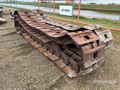 Cat 28 in Wide Tracks - Fits Cat D11