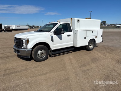 2019 Ford F-350 4x2 شاحنة متعددة الاغراض