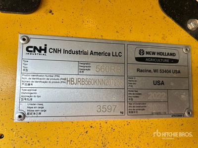 2022 New Holland RB560 梱包機
