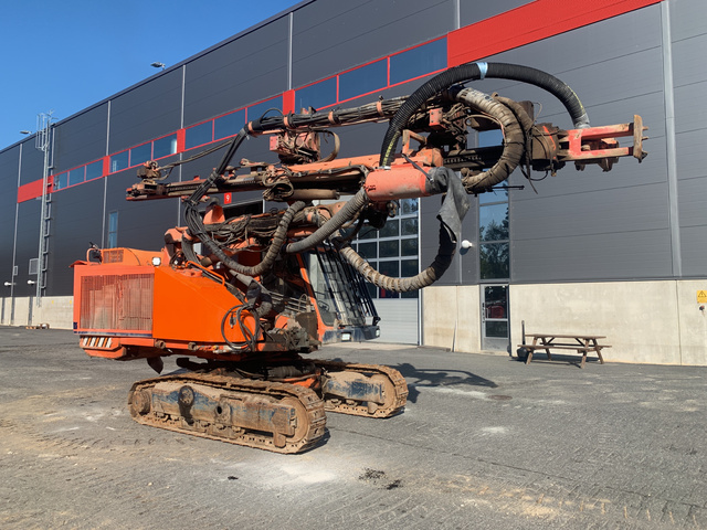 2002 Tamrock Ranger 700X Crawler Mounted Blast Hole Drill 2002 Tamrock Ranger 700X Crawler Mounted Blast Hole Drill