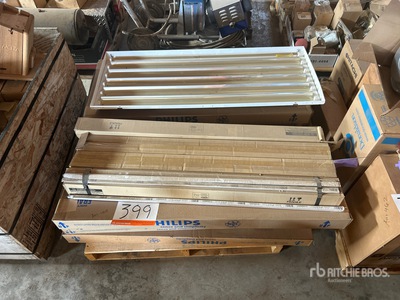 Quantity of (10) Multi Lamp Florescent Fixture