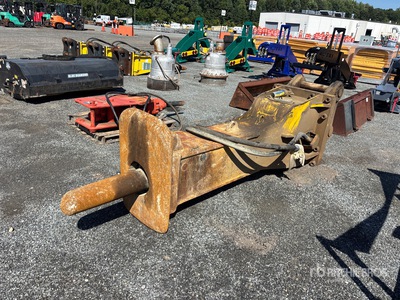 2022 Epiroc HB3100 96 in Hydraulic Breaker