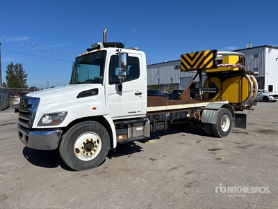 2020 Hino 358 4x2 Attenuator Truck
