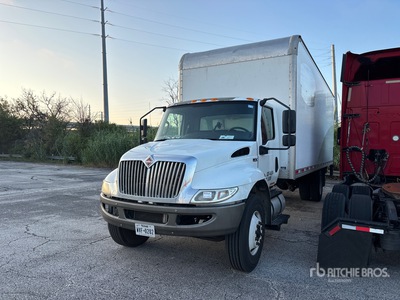 2020 International MV607 4x2 Autocarro furgonato