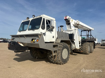 Terex BT4700 Straight Boom on 1998 Foremost Delta 3C 6x6 Floater Boom Truck