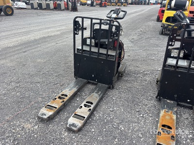 2019 Yale MPE060LVHN24T2748 6000 lb Electric Pallet Jack