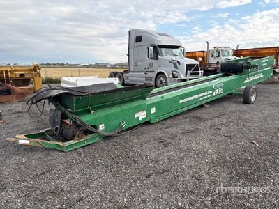 2019 McCloskey WS3250 32 in x 50 ft Portable Transfer Hydraulic Conveyor