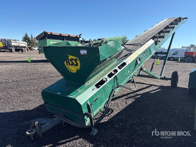 2016 Revolver Screening Systems CH4030 30 in x 40 ft Portable Stacking Conveyor