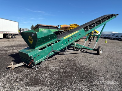 2016 Revolver Screening Systems CH4030 30 in x 40 ft Portable Stacking Convoyeur