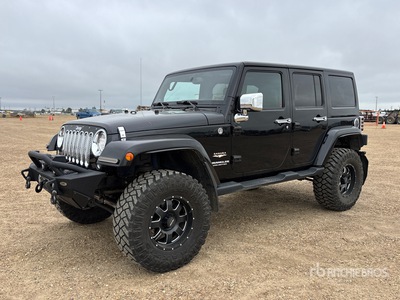 2014 Jeep Wrangler Unlimited Sahara Sahara Unlimited 4x4 SUV
