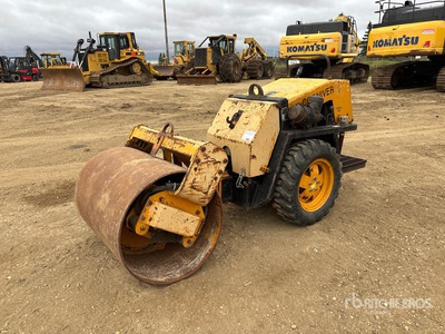 Corniver CT30S Rodillo compactador