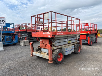 2011 Skyjack SJ7127 RT 4x4 Dual Fuel Scissor Lift