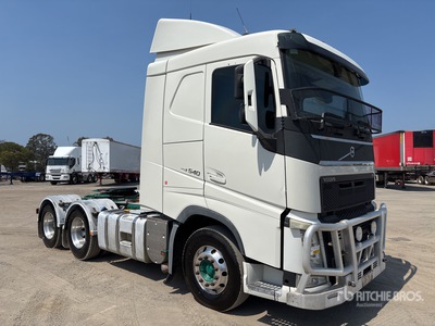 2016 Volvo FH13 6x4 6x4 T/A Sleeper Truck Tractor
