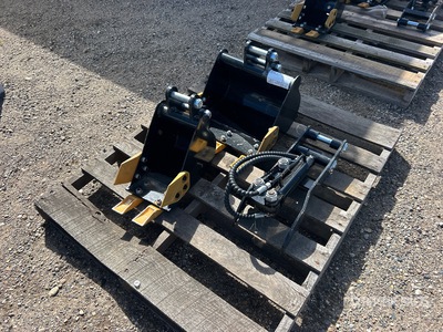Quantity of (3) 2026 Mini Excavator Attachments エクスカベーター用アタッチメント - その他 (Unused)