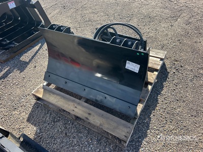 2026 39 in Mini Skid Steer Dozer (Unused)
