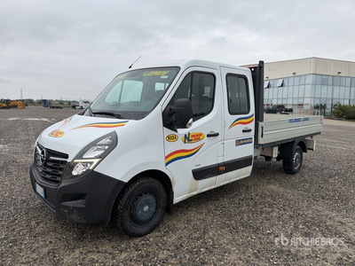 2020 Opel Movano Crew Cab Camion à Plateau