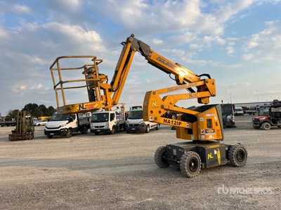 2017 Haulotte HA12IP Electric Knikarmhoogwerker