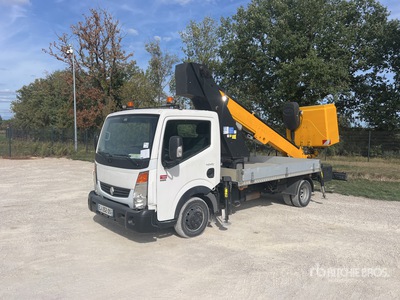 2016 Movex TLR 15 15 m on 2017 Renault Maxity 140 DXI Camion Nacelle Camión con Canastilla