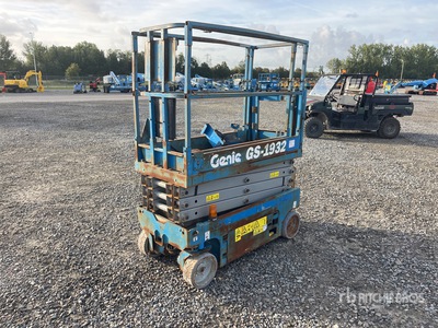 2010 Genie GS-1932 Electric Piattaforma aerea verticale
