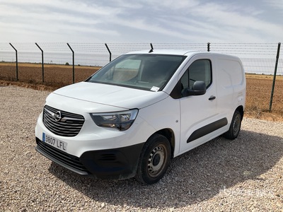 2021 Opel Combo Furgoneta de carga