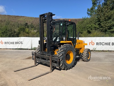 2016 JCB 926 Rough Terrain Forklift