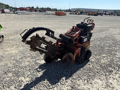 2015 Ditch Witch RT16 Crawler Trencher
