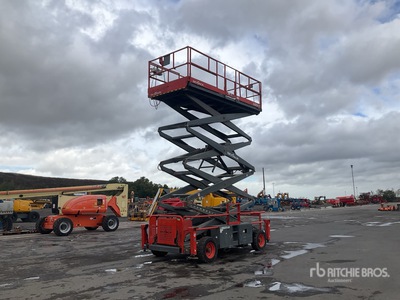 2015 Skyjack SJ9250 4x4 Diesel Scissor Lift