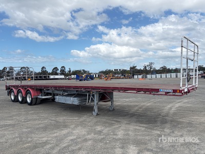 2011 Krueger 13.6 m Tri/A Rimorchio a cassone fisso