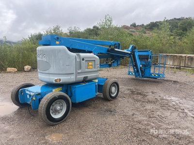 2015 Genie Z-45/25J 2WD Electric Nacelle Articulee Articulating Boom Lift