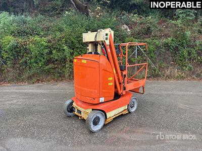 2012 JLG TOUCAN 8E Nacelle A Mat Droit Vertical Ascenseur à mât vertical (Inoperable)