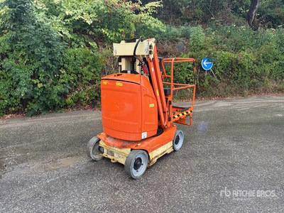 2014 JLG TOUCAN 8E Nacelle A Mat Droit Vertical Vertical Mast Lift