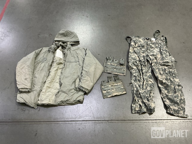 (9) Extreme Cold Weather Parkas, (19) M4 Three Mag Pouches & Assorted Items