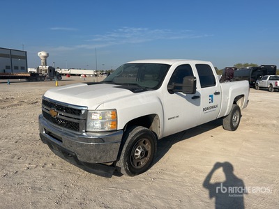 2014 Chevrolet Silverado 2500 HD 4x2 Crew Cab Pickup