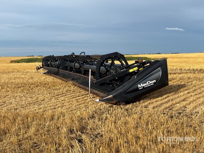 2015 MacDon FD75 40 ft Flex Draper Cabezal de cosechadora trilladora