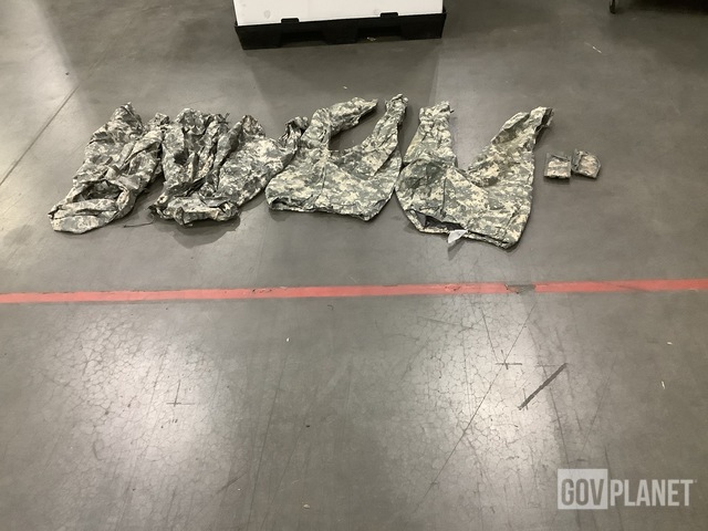 (15) Pairs of Trousers, (46) Pouches, (102) Mag Pouches & Assorted Items