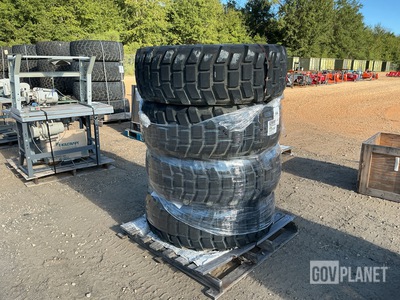 (4) Michelin 15.5/80R20 w/Wheels