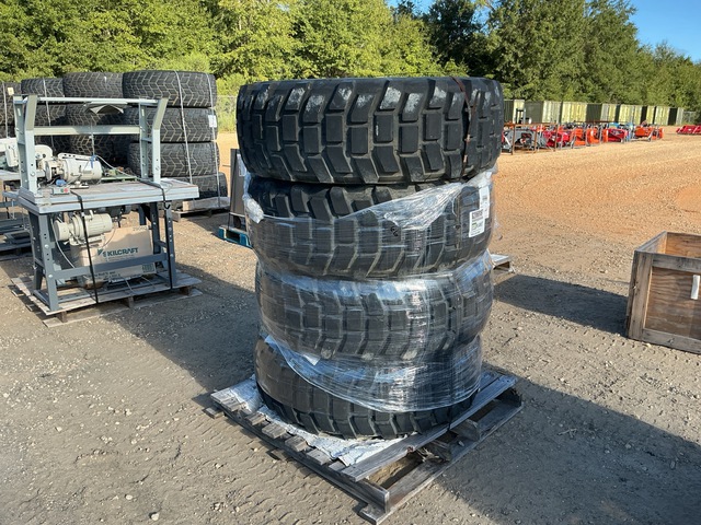 (4) Michelin 15.5/80R20 w/Wheels