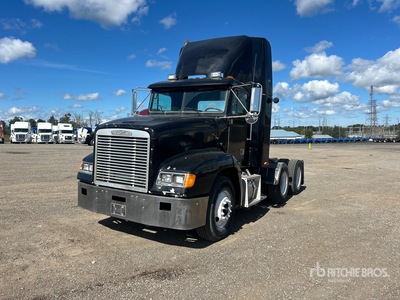 2000 Freightliner FLD112 6x4 T/A Day Cab Truck Tractor