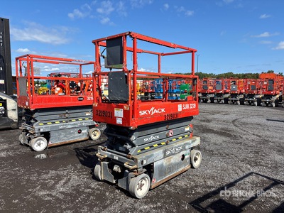 2014 Skyjack SJIII-3219 Electric Scissor Lift