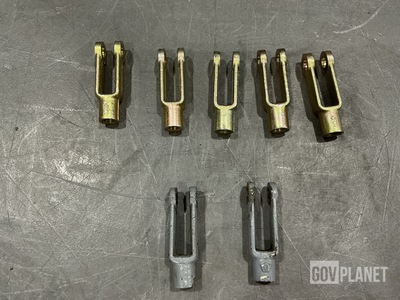 (7) Raytheon G629305-101 Shoulder Bolts