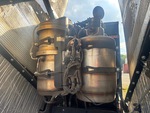 Engine with Układ wydechowy