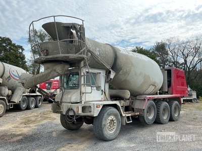 Terex/Advance 8x6 Front Discharge Camion hormigonera