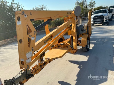 Haulotte/Bil-Jax 4527A Towable Lift