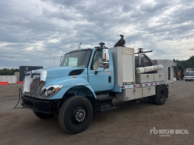 2008 International 7400 4x2 شاحنة تنظيف الصرف الصحي