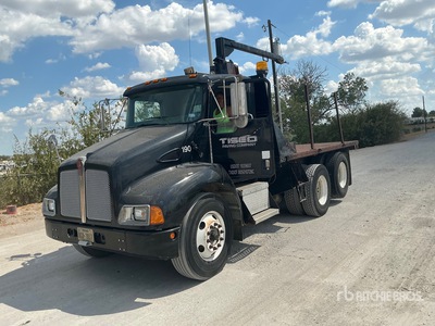 2008 Kenworth T300 6x4 平台トラック