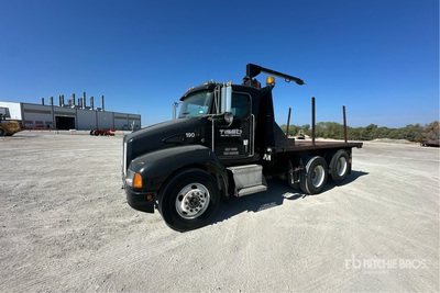 2008 Kenworth T-300 6x2 Flatbed Truck